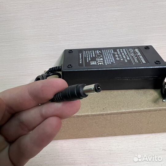 Блок питания 12V 3A