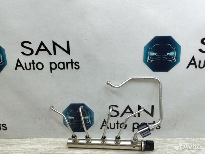 Топливная рампа Bmw 3 F30 N20B20B 2012