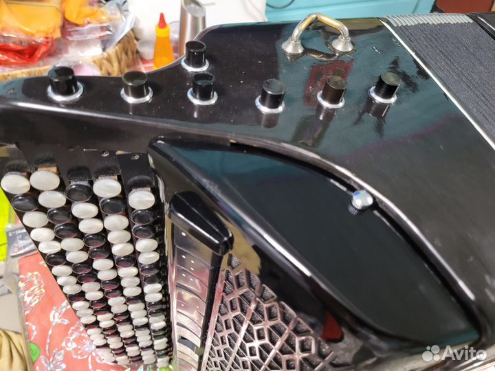 Баян юпитер готово выборный,цельнопланочный,люкс