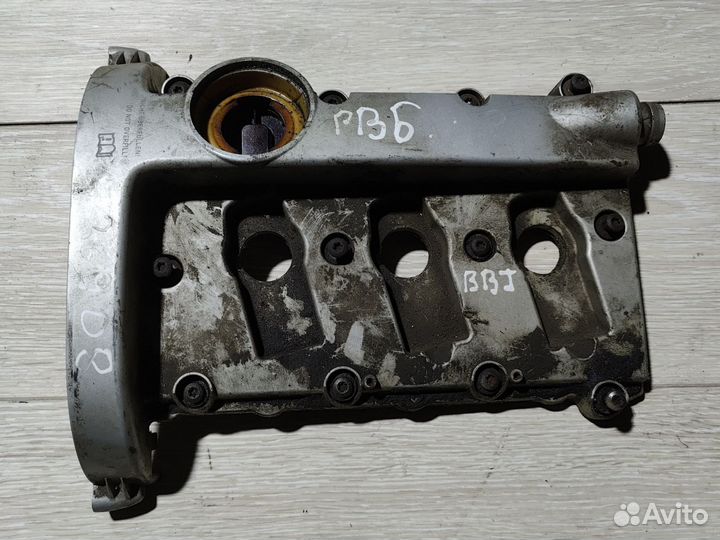 Клапанная крышка BBJ 3,0