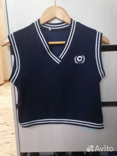 Жилет школьный для девочки 152-158