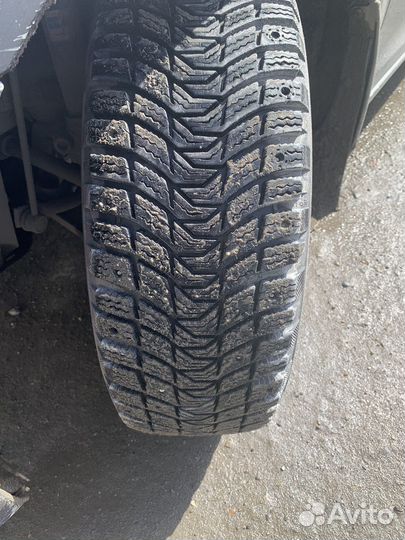 Michelin X-Ice North 3 195/65 R15 122R