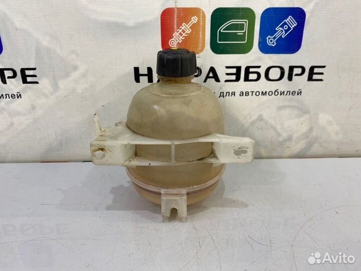 Бачок расширительный Renault Duster HSM F4R 2012
