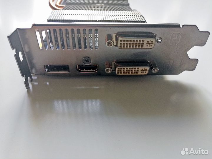 Видеокарта Gigabyte AMD Radeon HD 5850 1GB