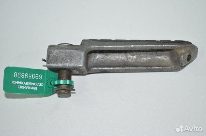 Подножка водителя левая Kawasaki ZZR1100-1