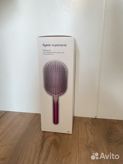 Расческа Dyson 2В1