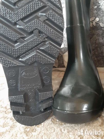 Резиновые сапоги мужские и женские