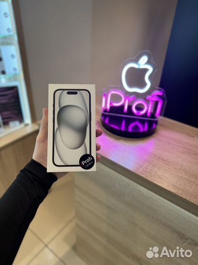 iPhone 15, 128 ГБ