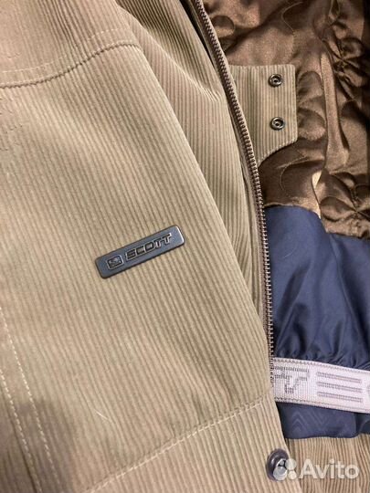 Куртка женская горнолыжная