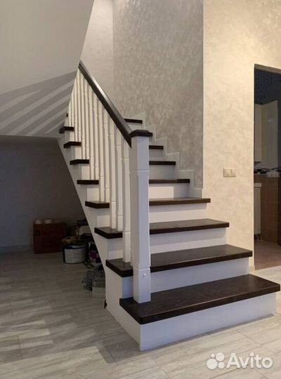 Ступени для лестницы с покраской SLP-9723