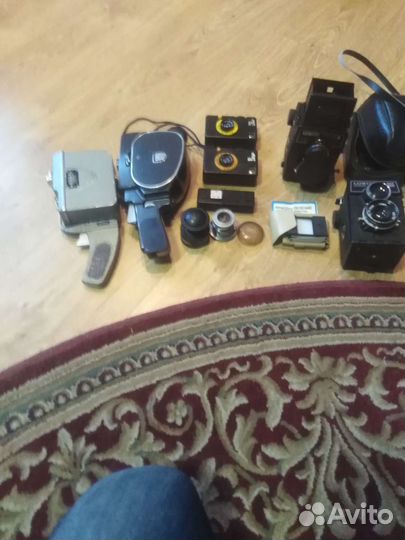 Пленочный фотоаппарат и камера