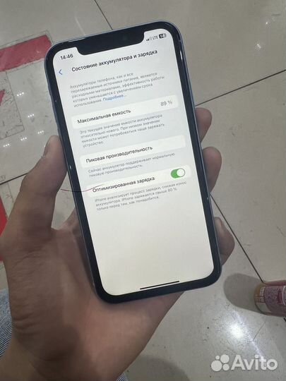 iPhone Xr, 64 ГБ