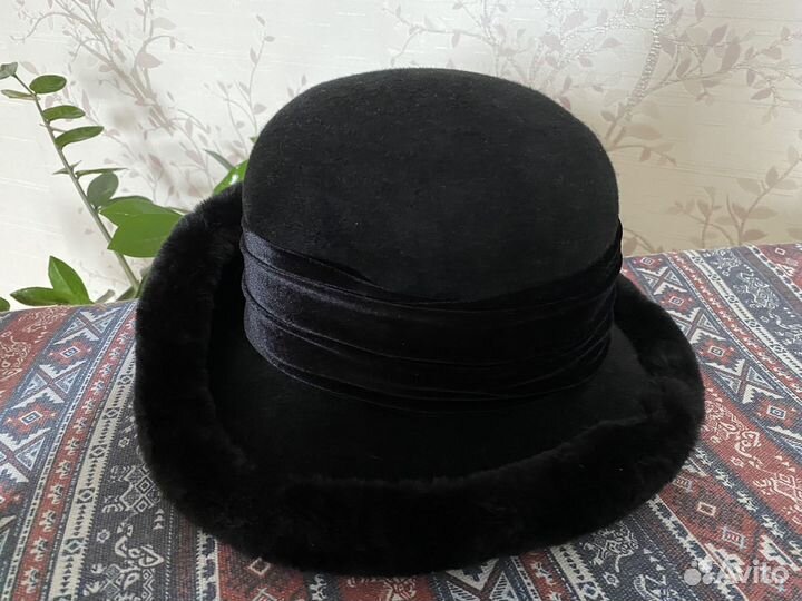Шляпа женская зимняя