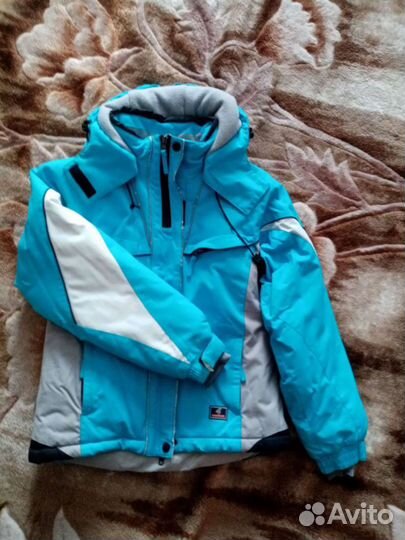 Куртка горнолыжная