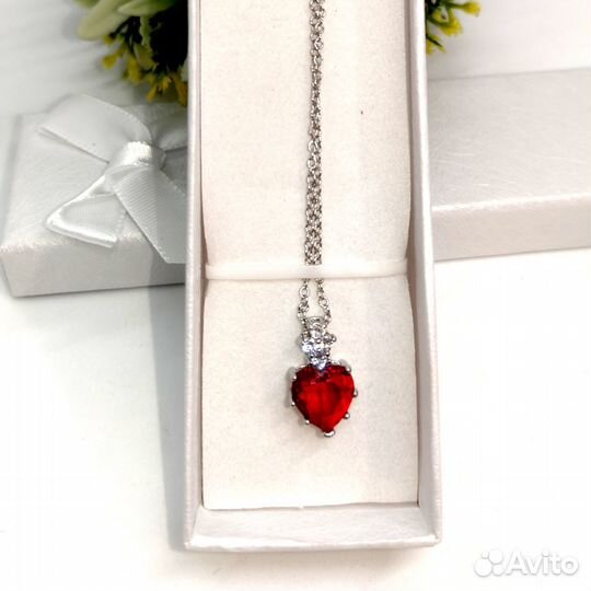 Кулон, подвеска 