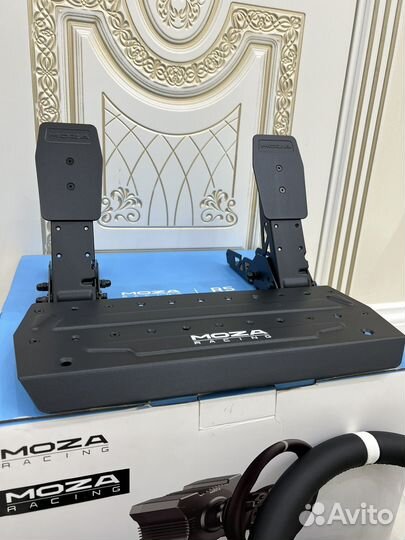 Игровой руль Moza r5 v2 (гарантия )