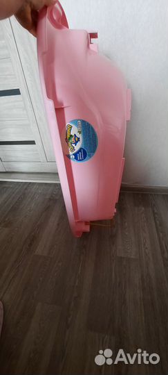 Ванночка для купания с горкой