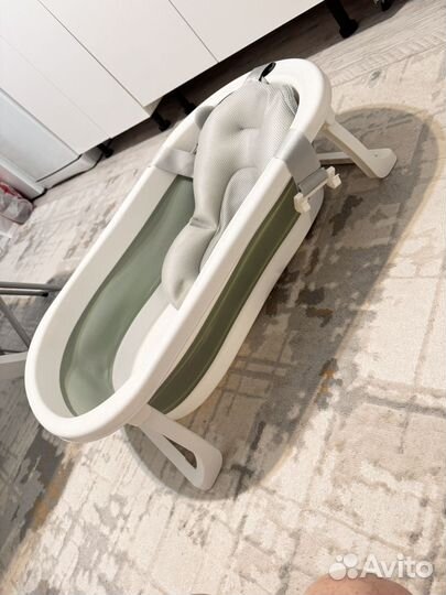 Ванночка для купания складная с матрасиком