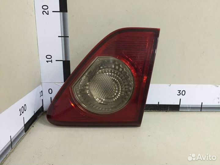 Фонарь задний внутренний правый Toyota Corolla E15