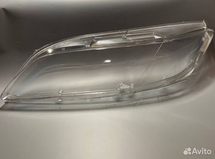 Новое стекло фары Mazda 6 GG рестайлинг (2005—2008)
