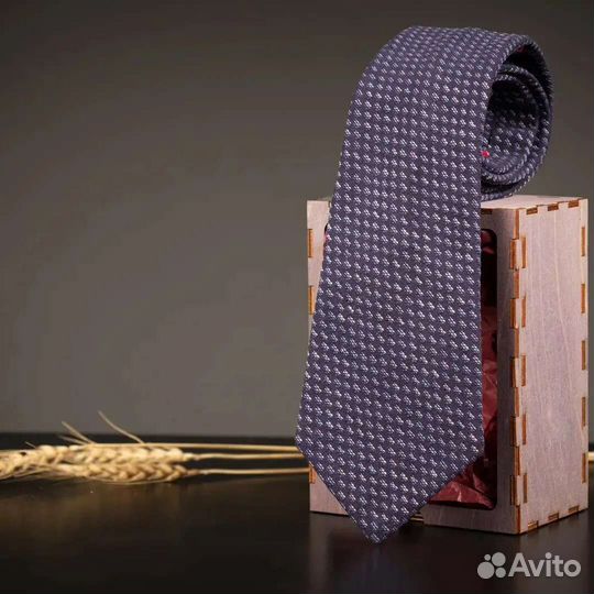 Галстук мужской