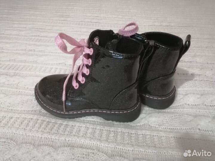 Ботинки для девочки 25