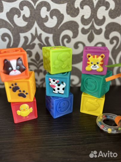 Развивающие игрушки