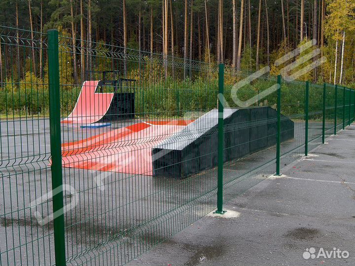 Столб для забора, 3D сетки 60х40х1,5мм L2.5м