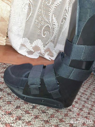 Ортез на голенностопный сустав и стопу