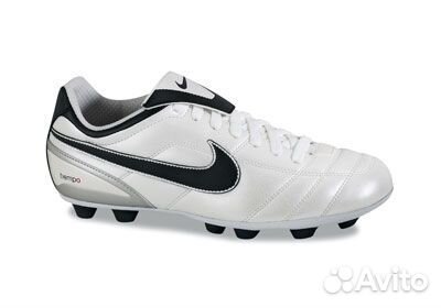 nike tiempo 44