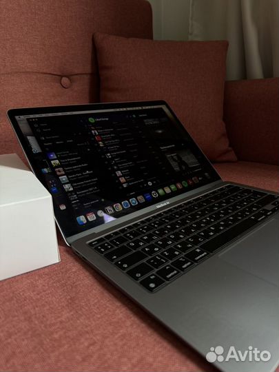 Apple MacBook Air 13 m1 8gb 256gb (2020)