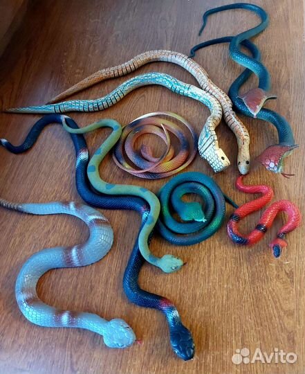 Рептилии и домашние животные (фигурки )