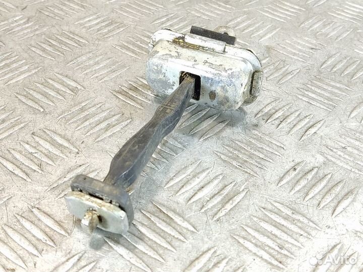 Ограничитель двери задний Ssang yong Kyron 2005 20