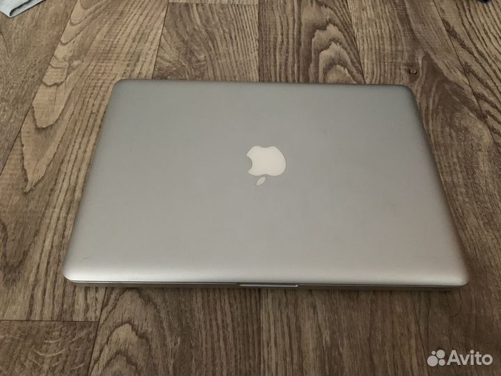 Apple MacBook Pro 13 2010