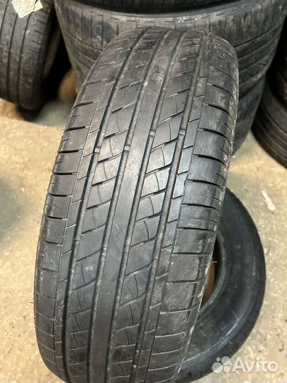 GT Radial Champiro VP1 215/65 R16