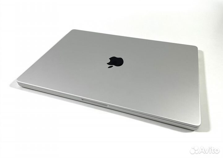 MacBook Pro 14 M1 512GbSilver \Магазин\Новый
