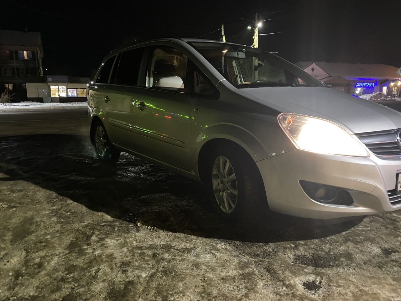 Opel Zafira: фото владельца