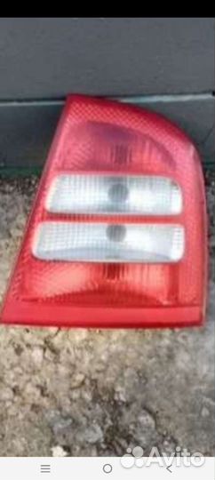 Фонарь задний правый skoda octavia tur