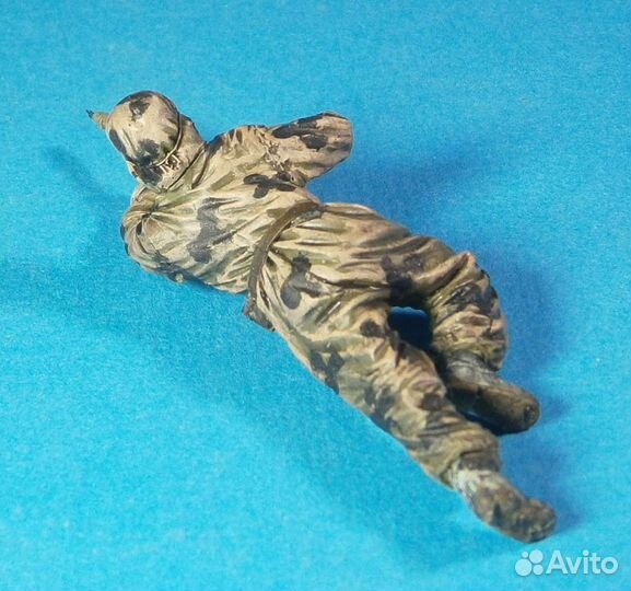 Фигуры: фрагмент мемориала в Волгограде, женщина-с