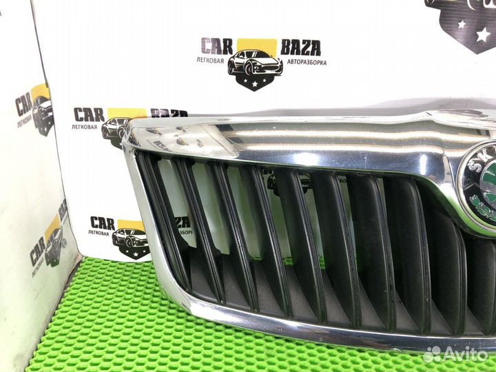 Решетка радиатора Skoda Octavia