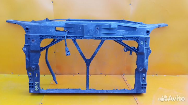 Панель передняя для Mazda 3 2003-2009