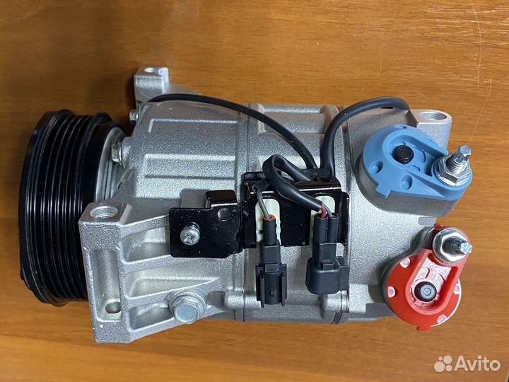 Компрессор кондиционера новый Volvo D3 D4 D5