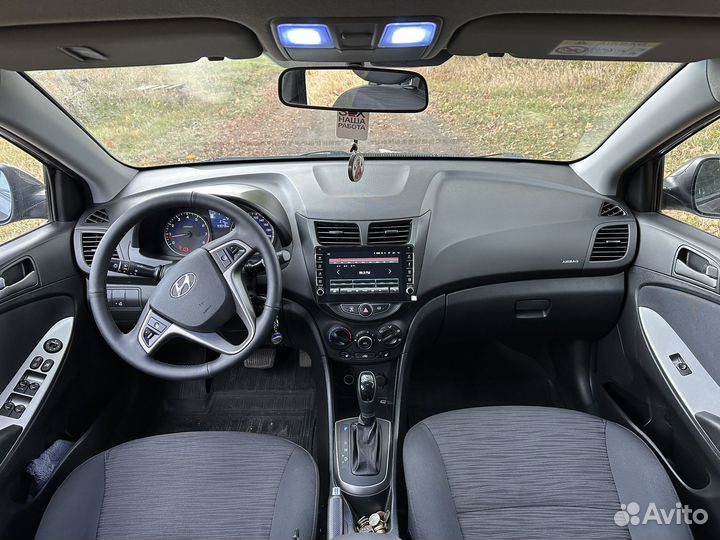 Hyundai Solaris 1.6 AT, 2016, 92 000 км