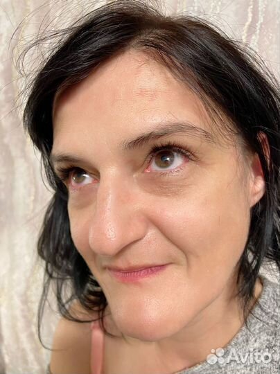 Модель на наращивание ресниц