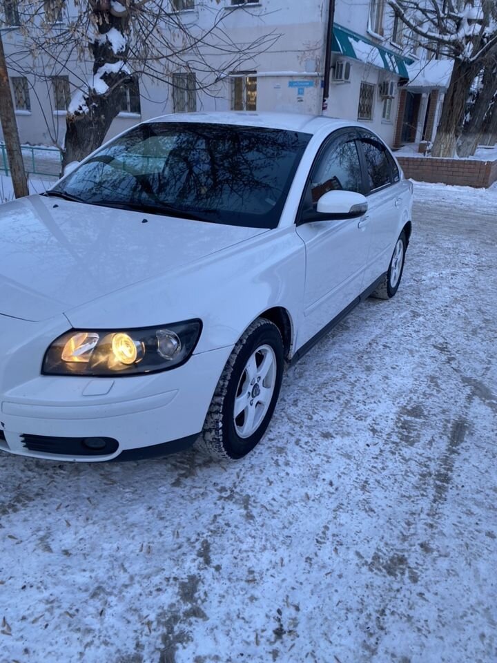 Volvo S40: фото владельца