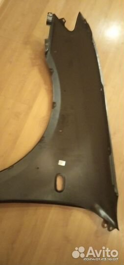 Крыло переднее правое на Паджеро спорт 2