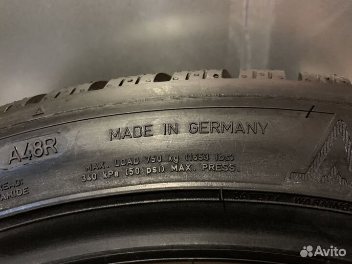 Dunlop Winter Sport 5 245/40 R19 98V