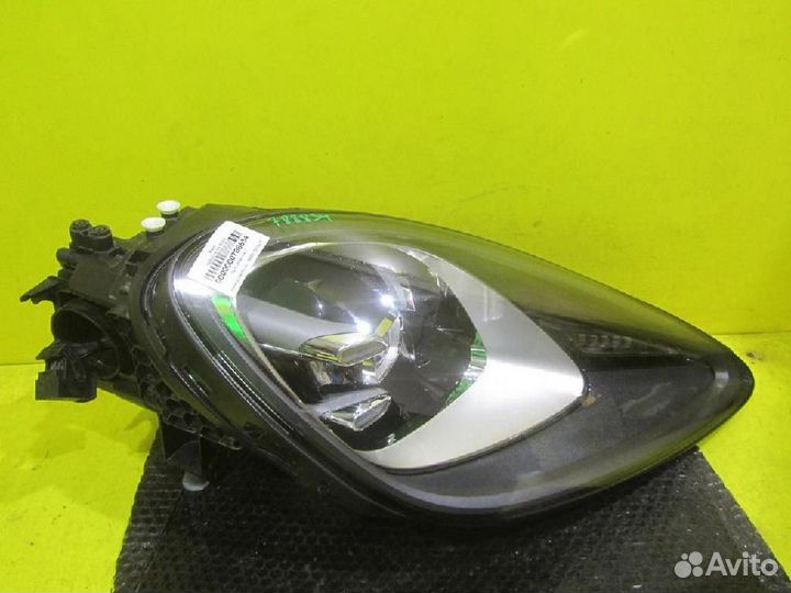 Фара правая Porsche Cayenne