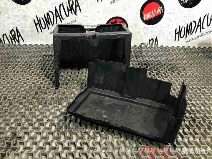 Кожух аккумулятора Honda Civic