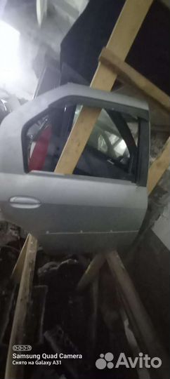Рено Логан 1 дверь правая задняя